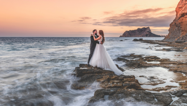 como capturar emociones autenticas en una boda