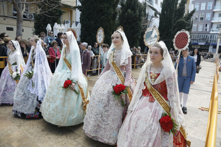 Ofrenda de flores de las Fallas de Dénia 2025 135